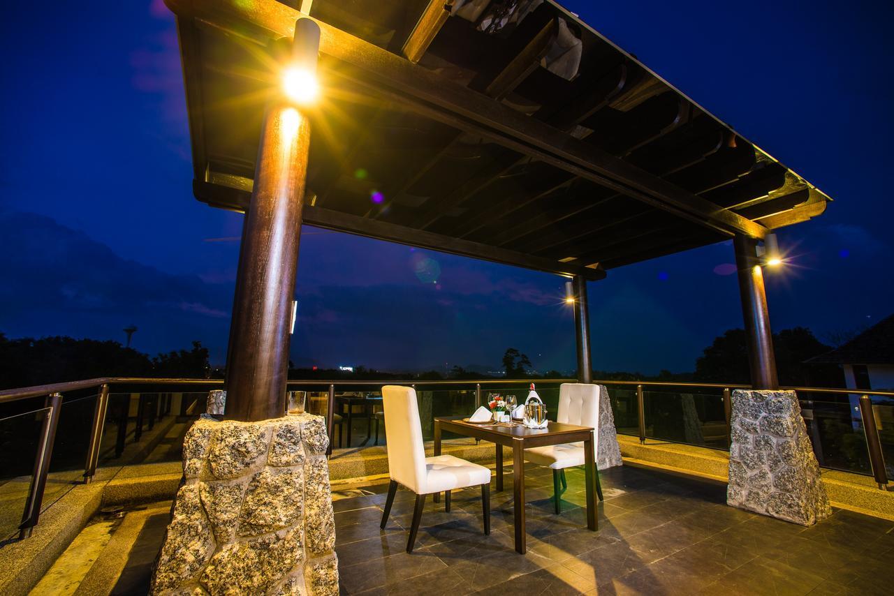 Phumundra Resort Phuket Exterior foto