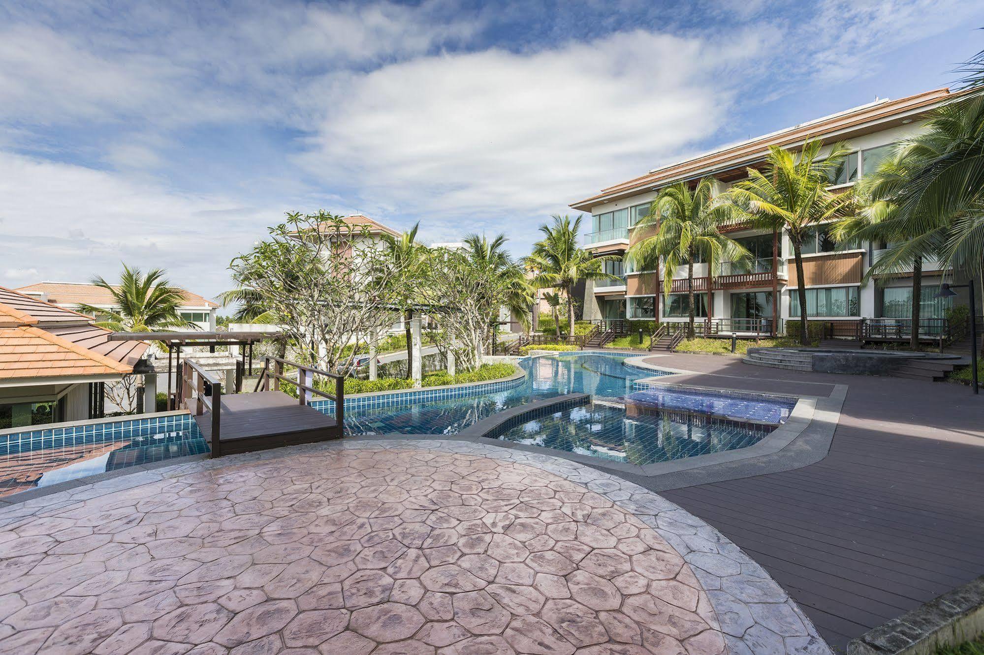 Phumundra Resort Phuket Exterior foto